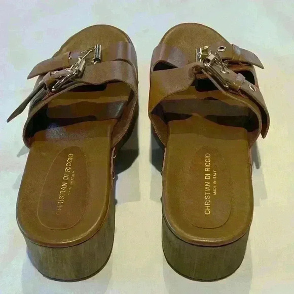 Leather Women's Platform Sandals - Picture 6 of 9